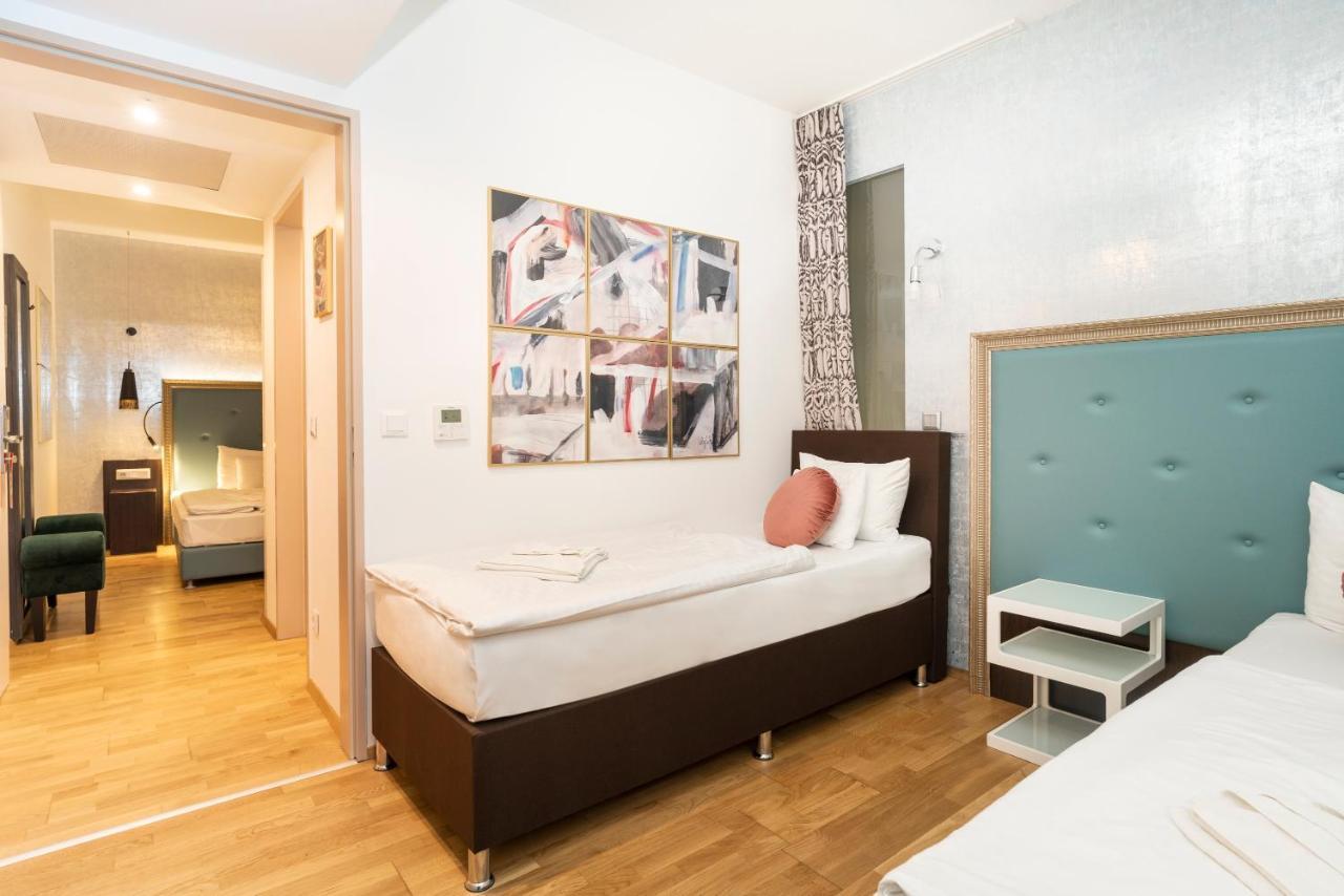 Comfort Quadruple Room