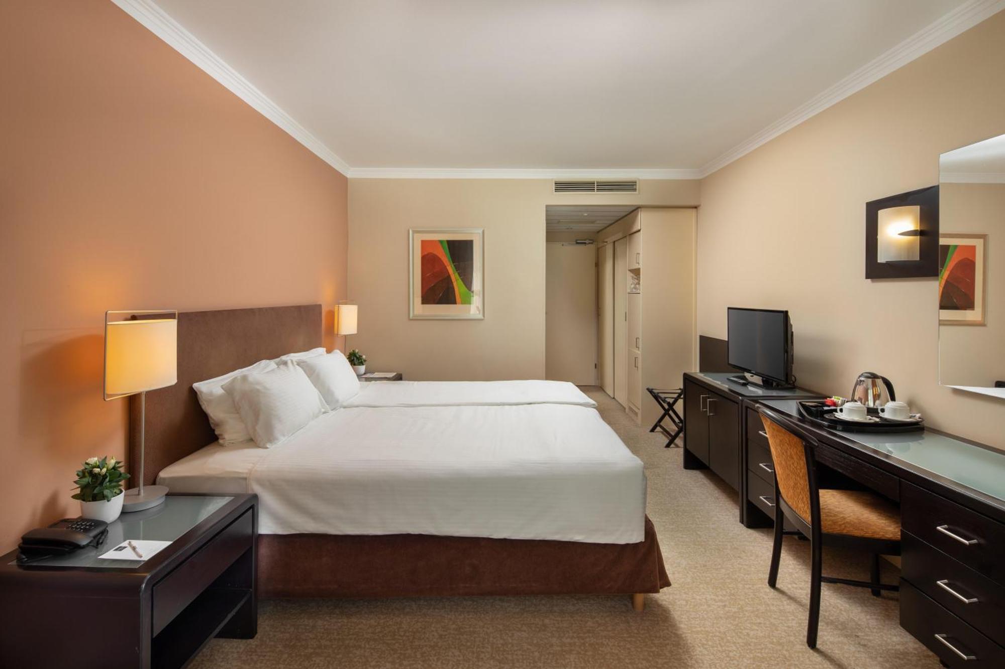 Classic King Room
