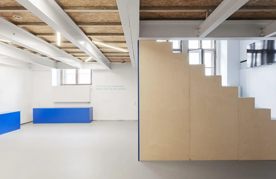 Flow Spaces-1